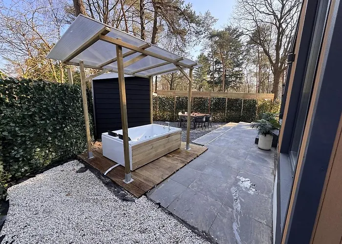 Detached Veluwshof Apartment Hoenderloo