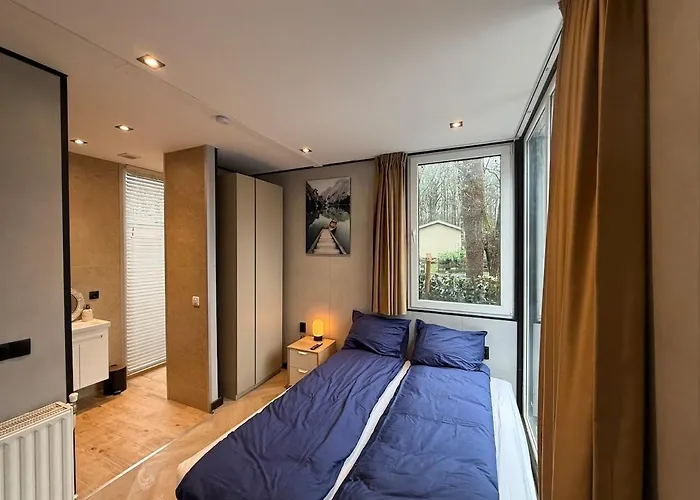 Detached Veluwshof * Hoenderloo