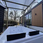 Detached Veluwshof Appartement